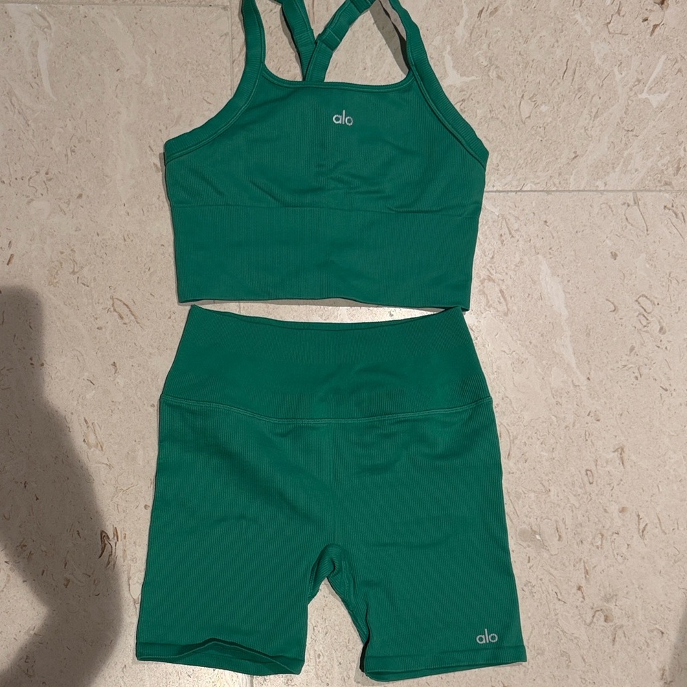 ALO Yoga Women's Athletic Shorts and Crop Top Set in Green